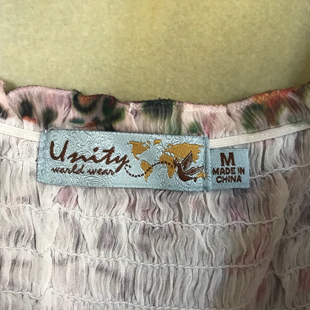 Unity World Wear Top, Size L - Picture 6 of 6